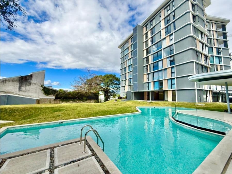 Propiedad en MID 102