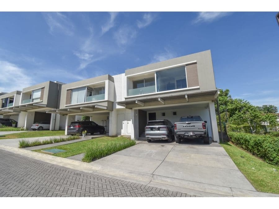 House at Condominio Dukana