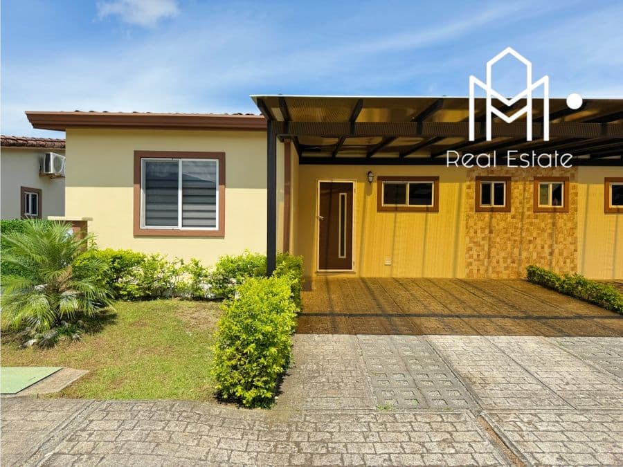 House at Condominio Valle Escondido