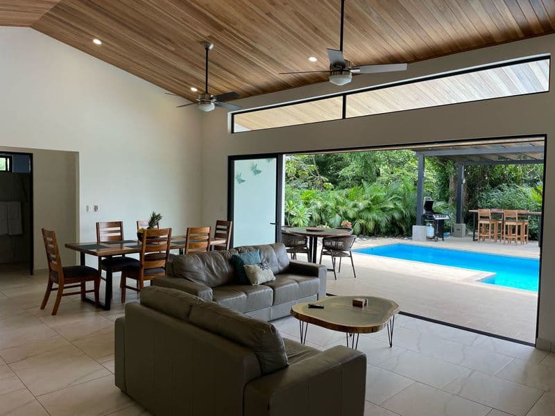 Property at Atenas