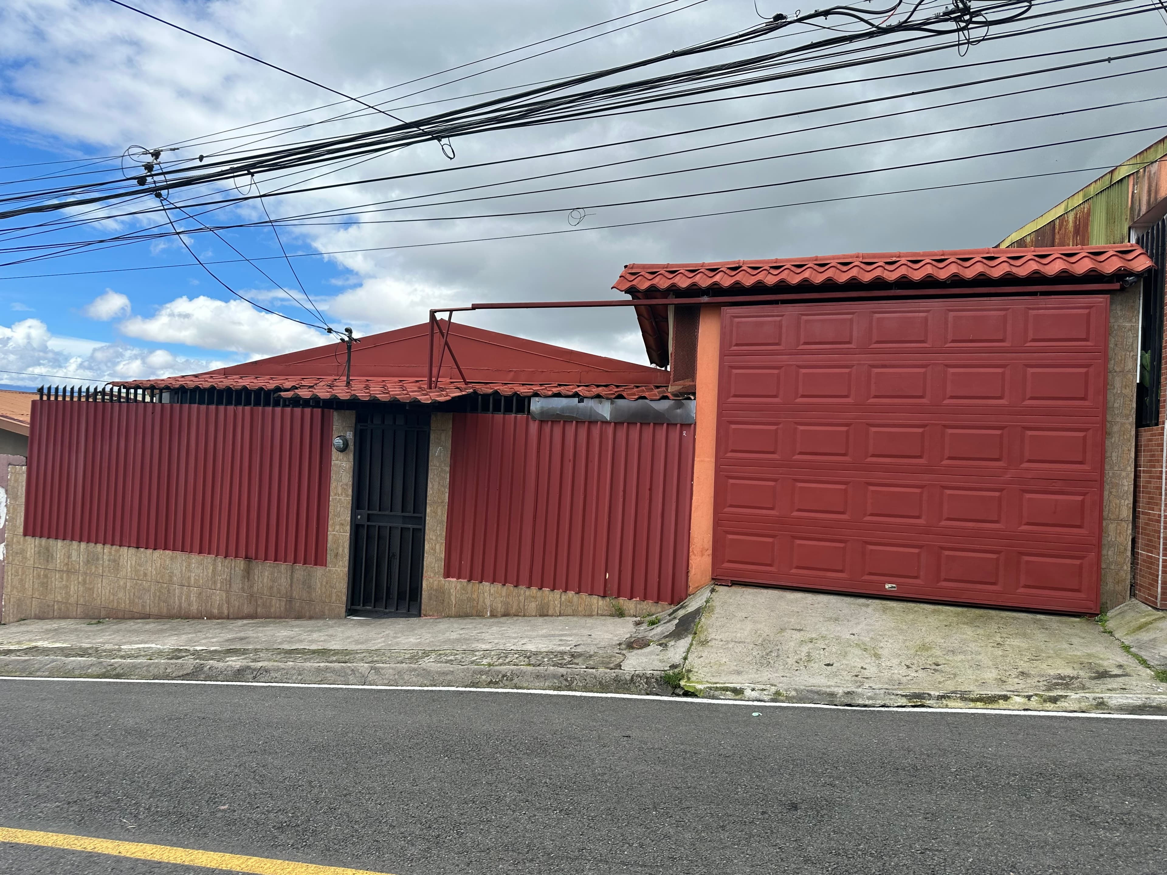 Propiedad en Dulce Nombre