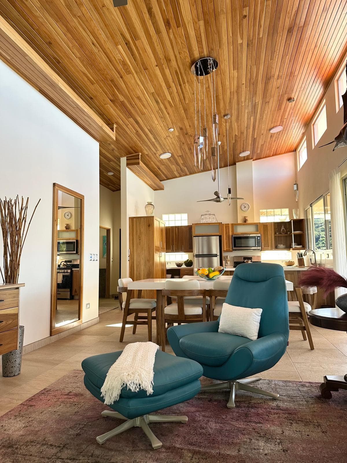 Casa de alquiler en San Isidro de Grecia