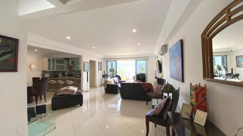 Casa en Condominio Tirreno